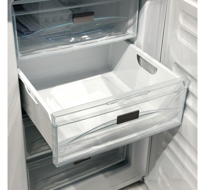 Морозильна камера F 12020 S-2 White
