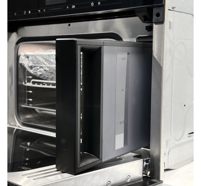 Комбінована парова шафа з функцією НВЧ DGM 7440 CleanSteel